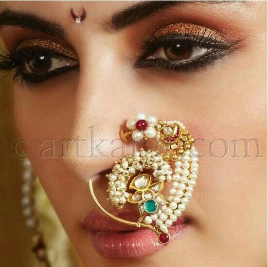 Buy Accessher Traditional Kundan and Pearl Nose Ring/Nath Wedding Collection,  Pack of 1 online